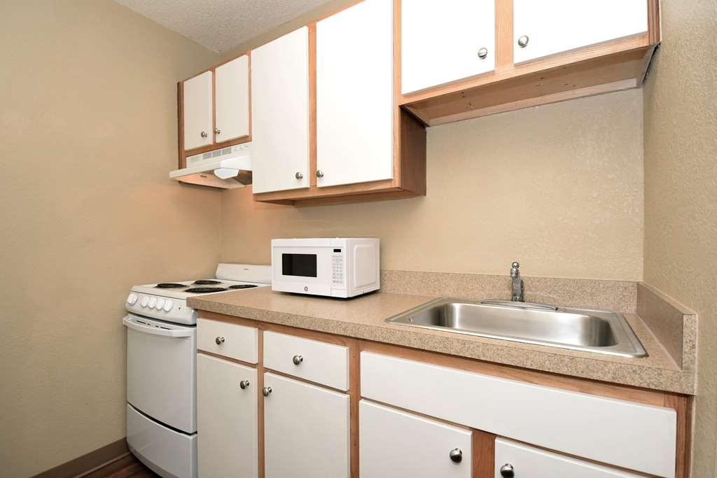 Extended Stay America Suites - Dallas - Plano Parkway - Medical Center 客房 照片